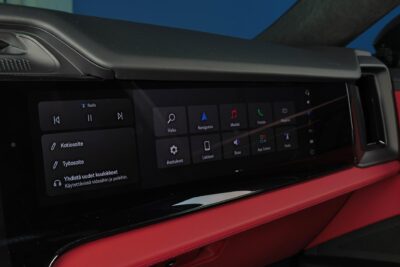 Porsche Cayenne Cayenne Turbo / HUD / BOSE / Drive Assist / Koukku / Panorama / Sport Chrono / Nelipyöräohjaus / Muistipenkit / 21" - AutoNova