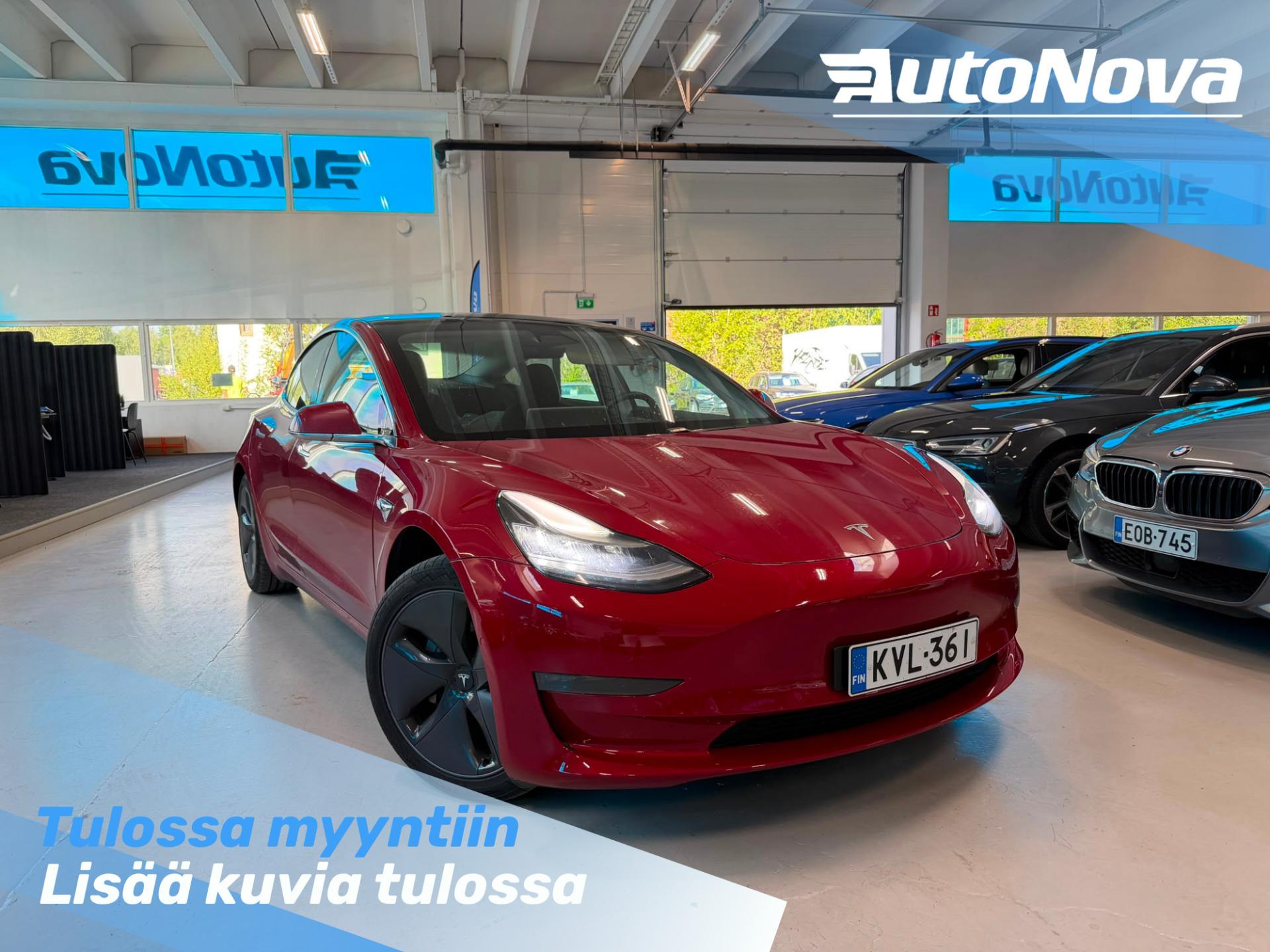 Tesla Model 3 Standard Range Plus RWD / Lasikatto / Vetokoukku / Premium Sound / ACC / Premium Connectivity / 2x renkaat vantein - Autonova