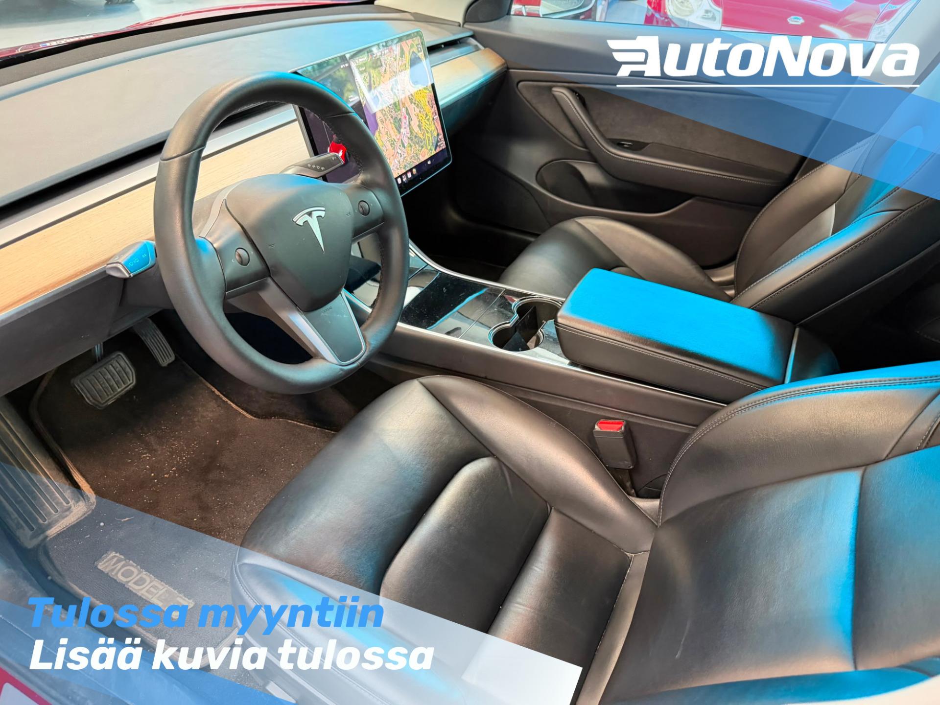 Tesla Model 3 Standard Range Plus RWD / Lasikatto / Vetokoukku / Premium Sound / ACC / Premium Connectivity / 2x renkaat vantein - Autonova
