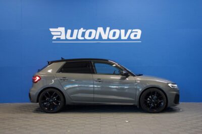 Audi A1 Sportback edition one 30 TFSI 85 kW S tronc S-Line / P.Kamera / Adapt. Vakkari / Apple Carplay / Digimittaristo / LED - AutoNova