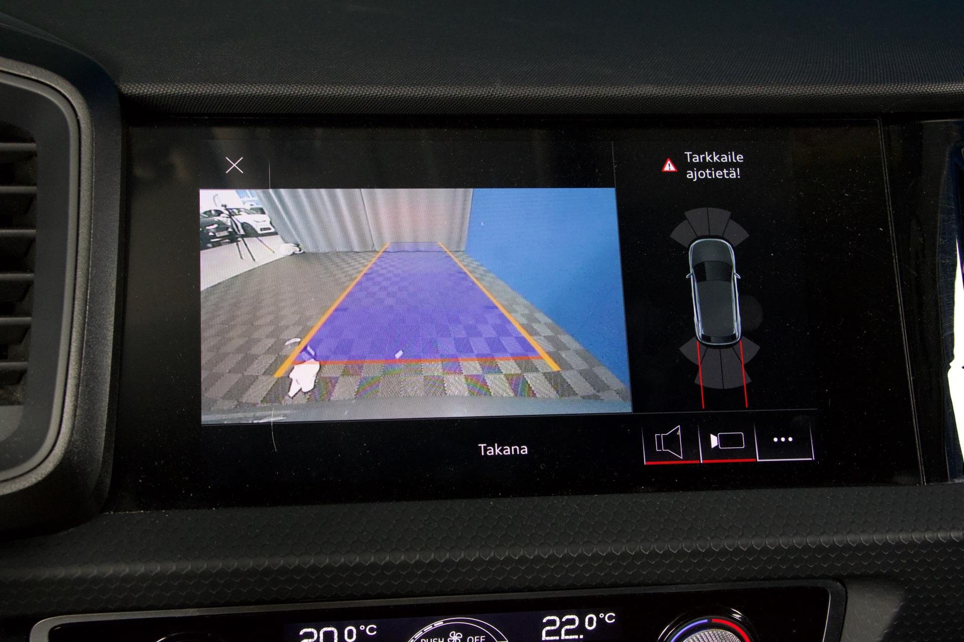 Audi A1 Sportback edition one 30 TFSI 85 kW S tronc S-Line / P.Kamera / Adapt. Vakkari / Apple Carplay / Digimittaristo / LED - AutoNova