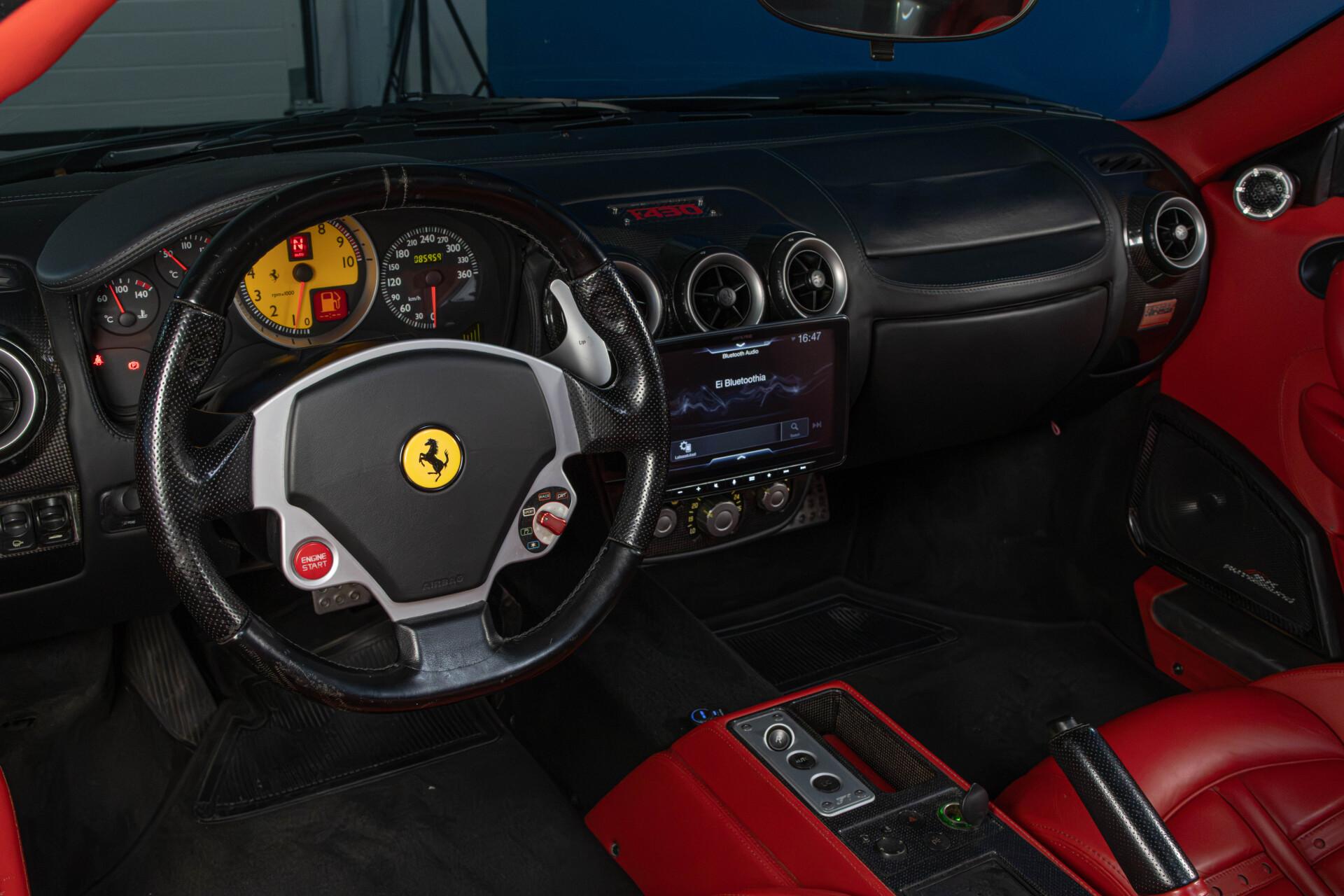 Ferrari F430 Spider 4.3 V8 F1 / Hiilikuitu paketti / Capristo / Keraamiset jarrut / Scuderia shields - AutoNova