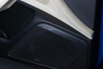 Audi A6 Avant Business Sport S-Line 3,0 V6 TDI 200 kW / BOSE / ACC / Eber / LED / Koukku / KW-Alusta / Nogaro Blue - AutoNova