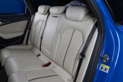 Audi A6 Avant Business Sport S-Line 3,0 V6 TDI 200 kW / BOSE / ACC / Eber / LED / Koukku / KW-Alusta / Nogaro Blue - AutoNova