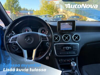 Mercedes-Benz A 180 BE AMG / Panorama / Kamera / Lohko / Urheiluistuimet / Vakkari / ILS - AutoNova