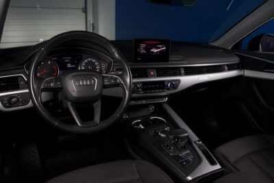 Audi A4 Avant Business Comfort S line Edition 2,0 TDI 140 kW quattro S tronic / Webasto / LED / P.Tutka / Vakionopeudensäädin - AutoNova