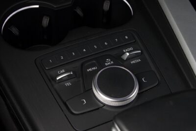 Audi A4 Avant Business Comfort S line Edition 2,0 TDI 140 kW quattro S tronic / Webasto / LED / P.Tutka / Vakionopeudensäädin - AutoNova