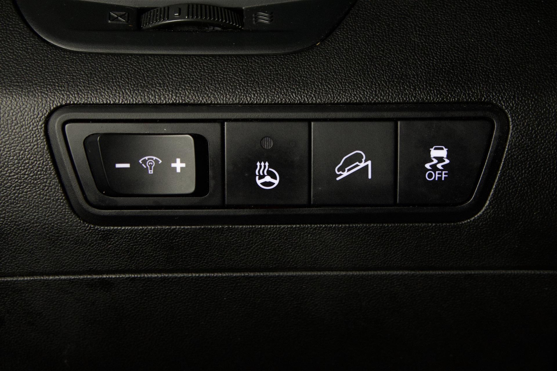 Hyundai ix35 4WD 2,0 CRDi 100kW 6MT Comfort Plus / Suomi-Auto / Lohko / Vetokoukku / LED / Kamera / Ratinlämmitin - AutoNova