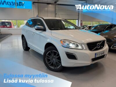 Volvo XC60 D4 AWD R-Design Business Aut. / Webasto / Suomiauto / Nahat / P-Tutka / Penkinlämmitys edessä ja takana - AutoNova