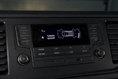 Volkswagen Crafter 35 umpipakettiauto 2,0 TDI 4490 / Sis. ALV / Webasto / p-Tutkat / Jääkaappi / Mikro / Sänky / Vetokoukku - AutoNova