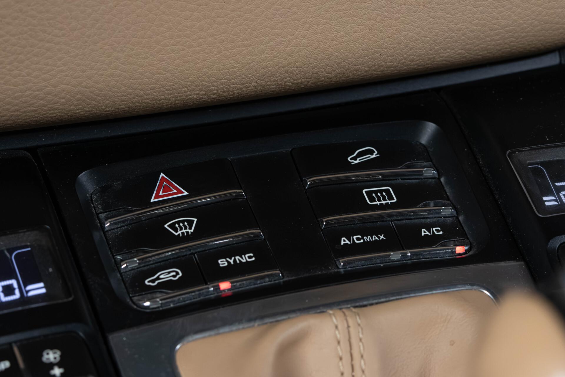 Porsche Macan S Diesel / Xenon / Vaalea osanahka / Pysäköintitutka / 2x 20" vanteet / Vakionopeudensäädin - AutoNova