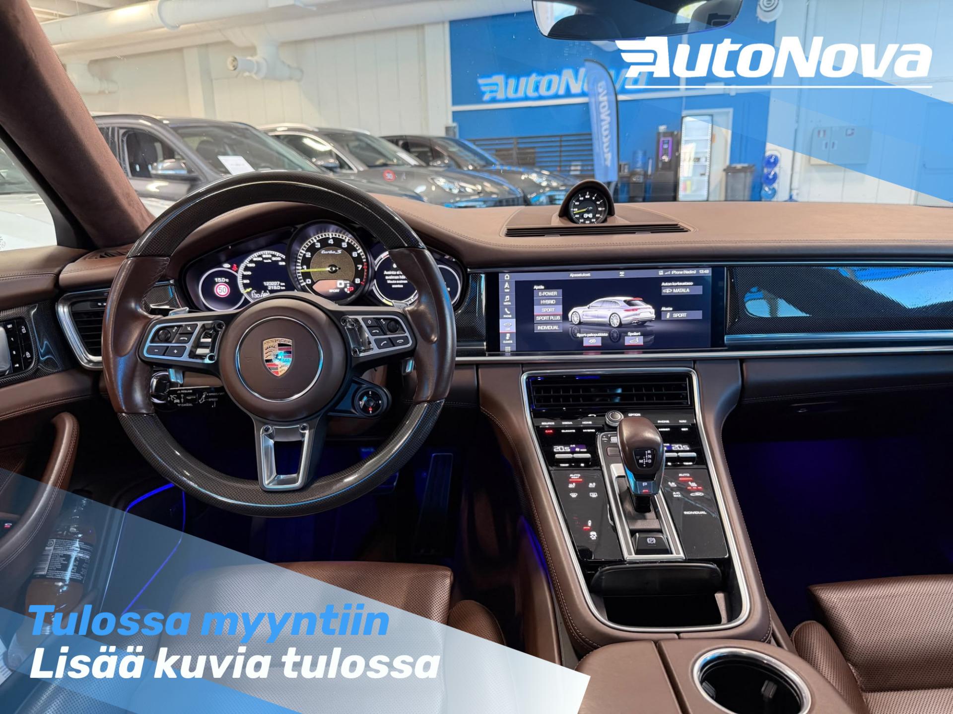 Porsche Panamera Panamera Turbo S E-Hybrid Sport Turismo / HUD / ACC / Nelipyöräohjaus / Putkisto / Panorama / Club Sisusta / BOSE - AutoNova