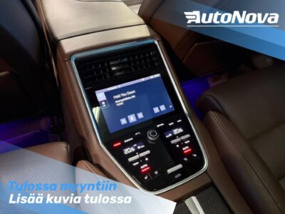 Porsche Panamera Panamera Turbo S E-Hybrid Sport Turismo / HUD / ACC / Nelipyöräohjaus / Putkisto / Panorama / Club Sisusta / BOSE - AutoNova