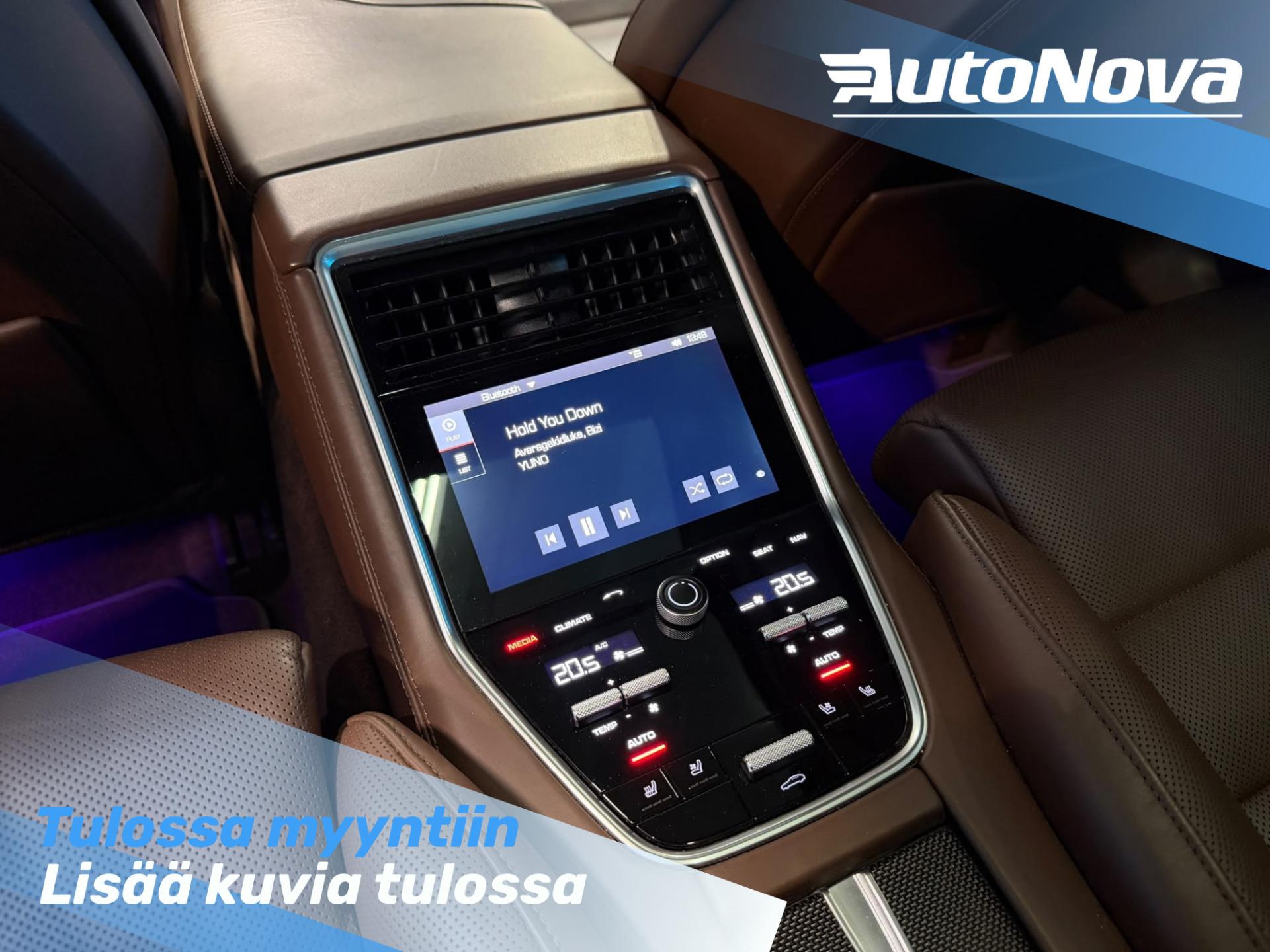 Porsche Panamera Panamera Turbo S E-Hybrid Sport Turismo / HUD / ACC / Nelipyöräohjaus / Putkisto / Panorama / Club Sisusta / BOSE - AutoNova