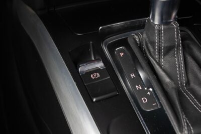 Audi RS5 Coupé 4,2 V8 FSI Quattro S Tronic / Bi-Xenon / Putkisto / Nahka-Alcantara / Rotor 20" / Sähköpenkit - AutoNova